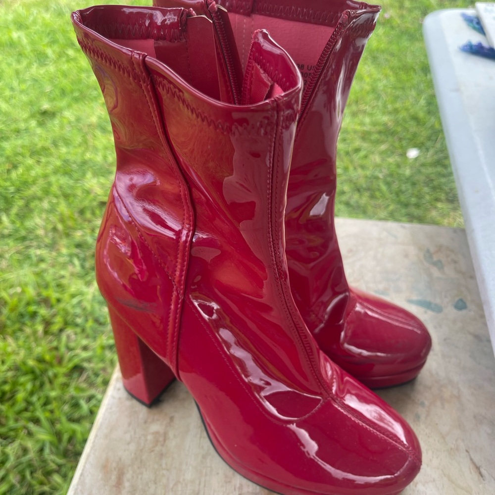 Stylish Red Patent Leather Ankle Boots Halloween Go-Go Boots Disco Style